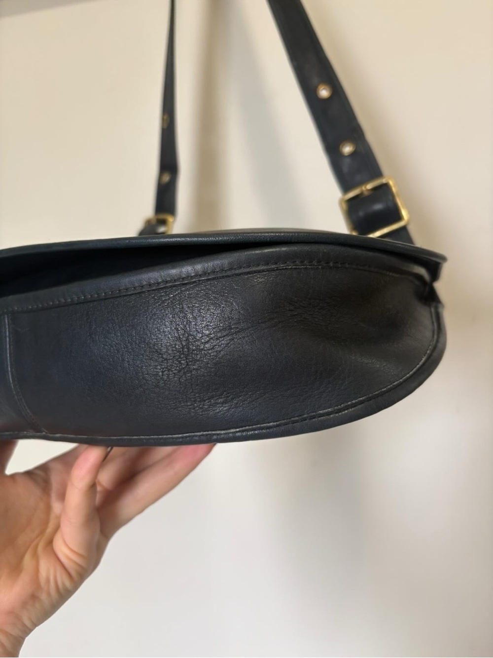 Vintage Coach NYC Navy Large Saddle 9210 - Picture 15 of 16